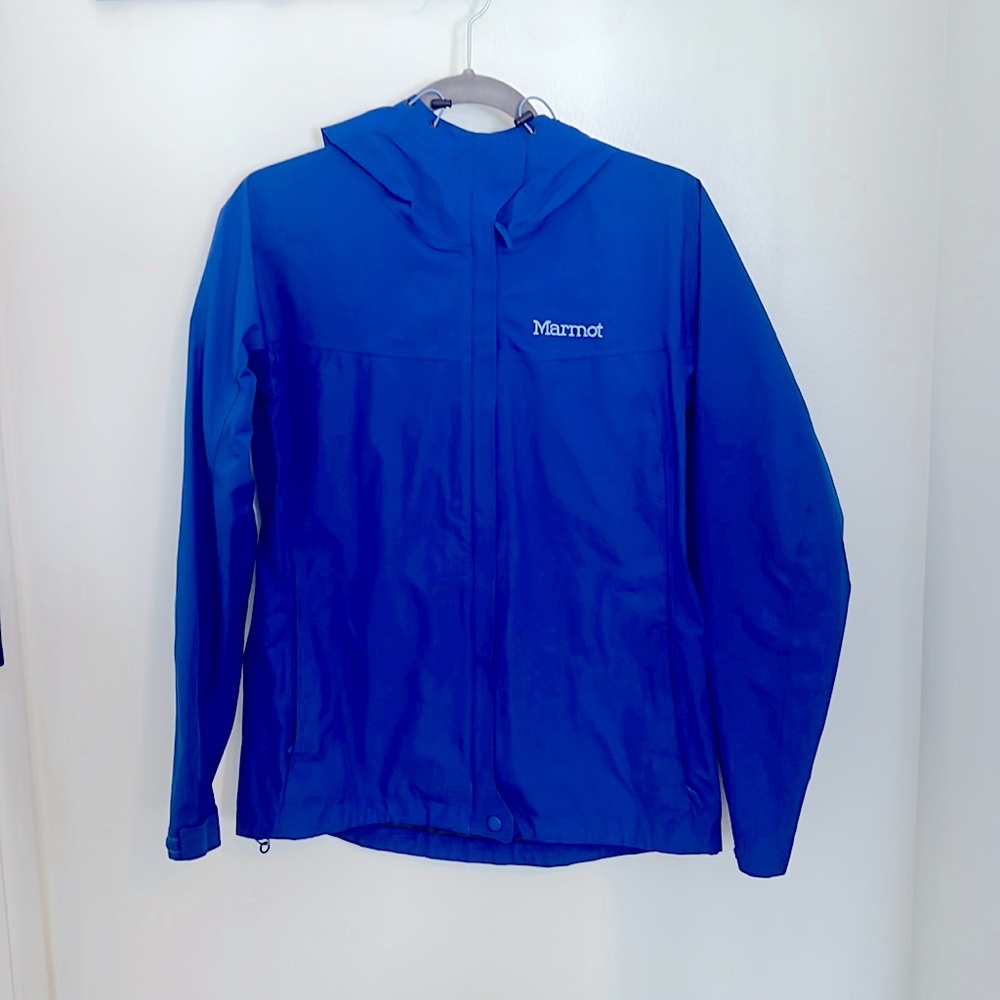 Marmot lightweight gortex shell